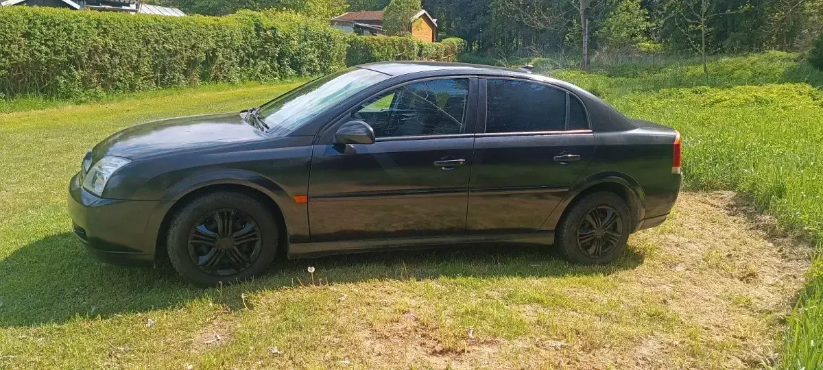 Gebraucht Opel Vectra 122 PS (89 kW) 2003 Schwarz Limousine