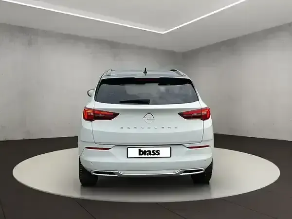 Gebraucht Opel Grandland X 131 PS (96 kW) 2023 Lack weiss banquise / deckende lackierung SUV