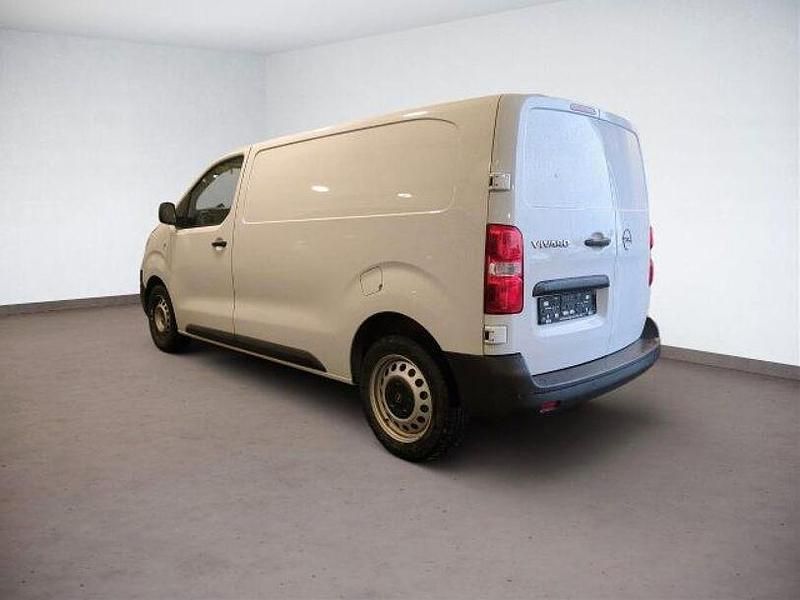 Gebraucht Opel Vivaro 144 PS (105 kW) 2024 Weiß Van / Kleinbus