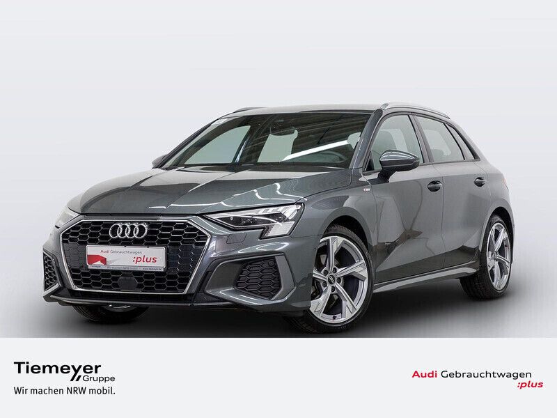 Grau Gebraucht 2022 Audi A3 Sportback S-Line Limousine | 34.660 € (Teuer) - Bild 1/4