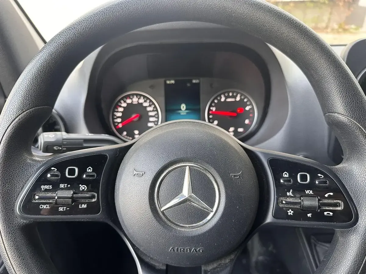 Gebraucht Mercedes Sprinter 143 PS (105 kW) 2019 Weiß Van