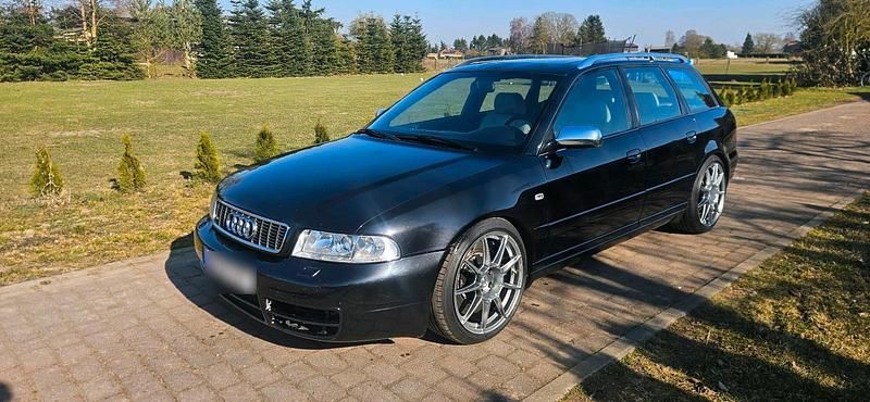 Second-hand Audi RS4 Competition 450 CP (330 kW) 2001 Negru Break