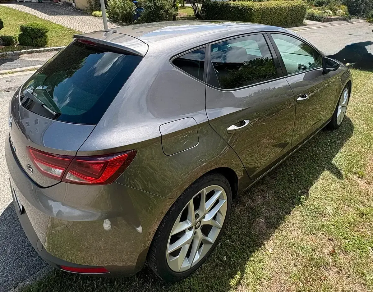 Gebraucht Seat Leon FR 150 PS (110 kW) 2016 Grau Limousine