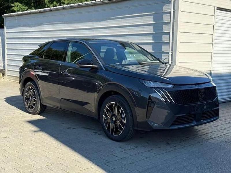 Grau Neu 2025 Peugeot 3008 SUV | 32.405 € (Superpreis) - Bild 1/1