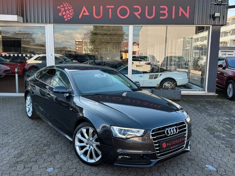 Grau Gebraucht 2016 Audi A5 Sportback Sport Limousine | 17.500 € (Fairer Preis) - Bild 1/4