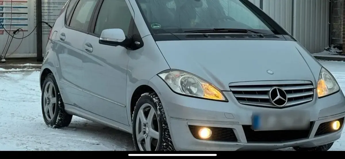 Gebraucht Mercedes A160 82 PS (60 kW) 2011 Grau Kleinwagen