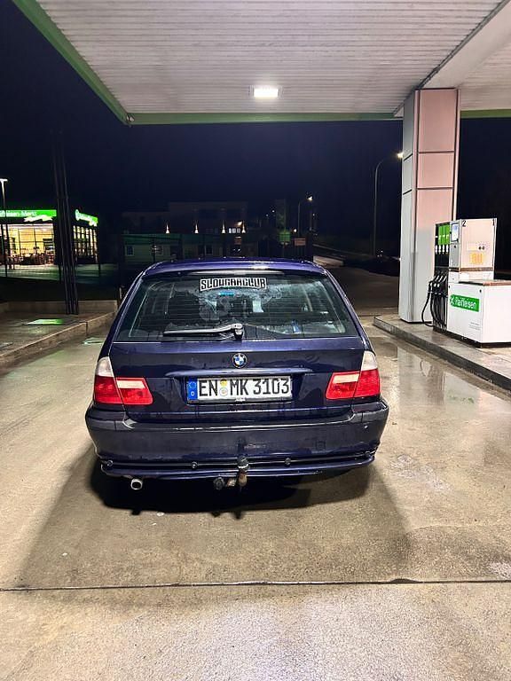 Gebraucht BMW 316 116 PS (85 kW) 2003 Blau Kombi