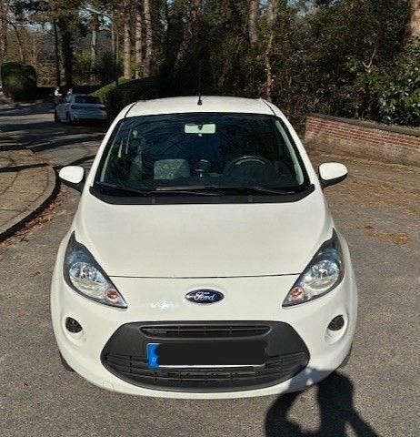 Gebraucht Ford Ka Trend 69 PS (50 kW) 2013 Weiß Kleinwagen