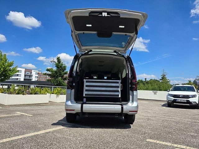 Neu VW Caddy Maxi Life 116 PS (85 kW) 2025 Silber Van / Kleinbus