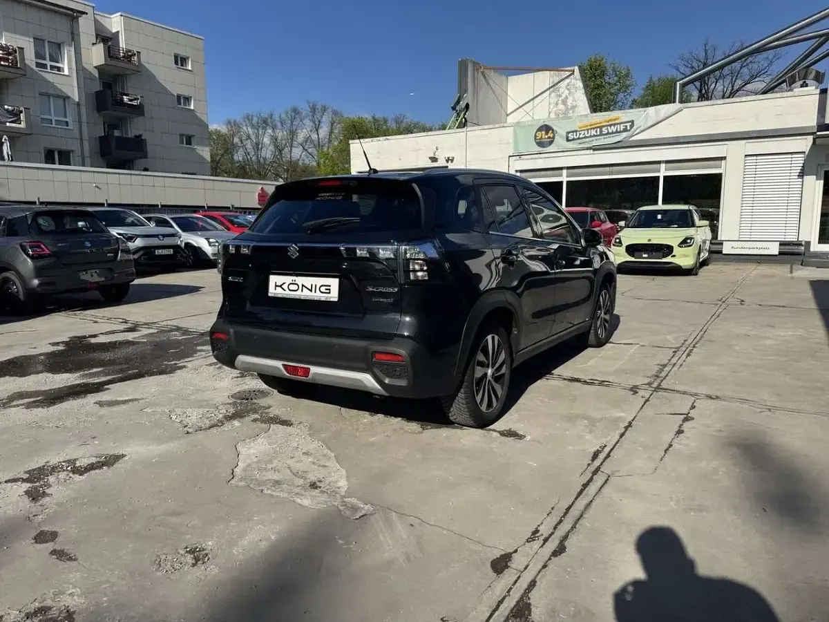 Gebraucht Suzuki SX4 S-Cross 116 PS (85 kW) 2023 Zce cosmic black pearl metalli SUV