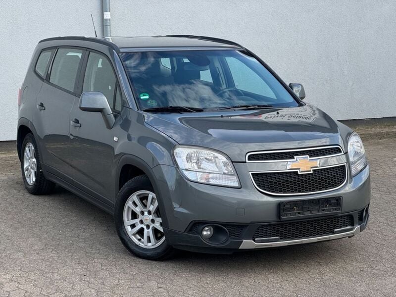 Grau Gebraucht 2012 Chevrolet Orlando LT Van / Kleinbus | 3.500 € (Guter Preis) - Bild 1/4