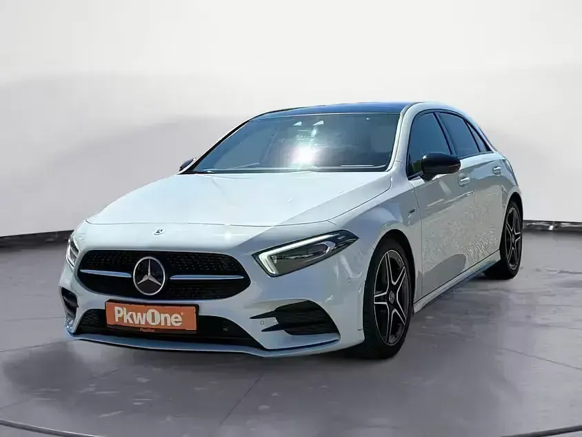 Gebraucht Mercedes A200 Edition 163 PS (119 kW) 2022 Limousine