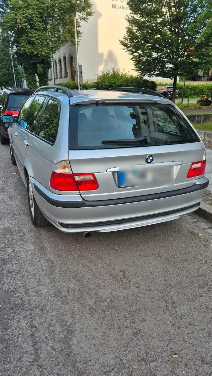 Gebraucht BMW 316 116 PS (85 kW) 2003 Silber Kombi