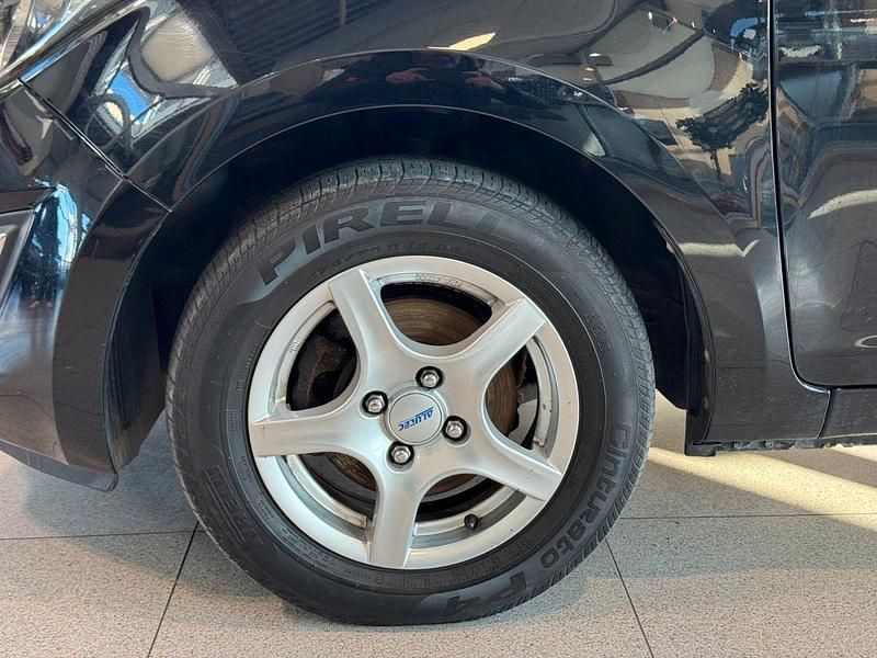 Gebraucht Hyundai i20 Style 75 PS (55 kW) 2014 Schwarz Kleinwagen