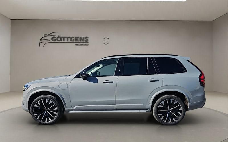 Neu Volvo XC90 Plus 455 PS (334 kW) 2025 Grau SUV