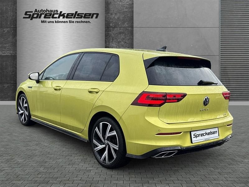 Gebraucht VW Golf VIII R-line Plus 150 PS (110 kW) 2021