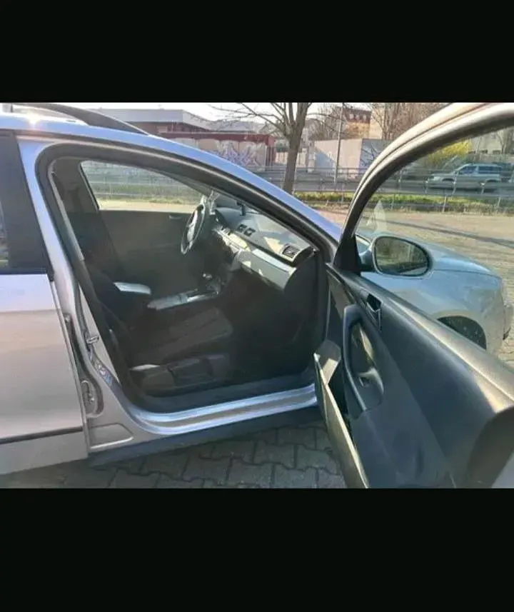 Gebraucht VW Passat 140 PS (102 kW) 2008 Grau Kombi