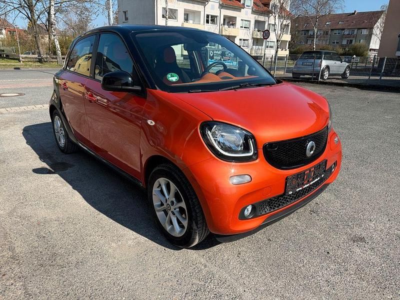 Gebraucht Smart ForFour Passion 71 PS (52 kW) 2015 Schwarz Kleinwagen