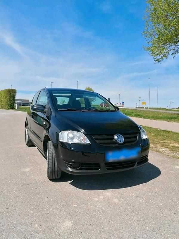 Usata VW Fox 75 CV (55 kW) 2006 Nero Utilitaria