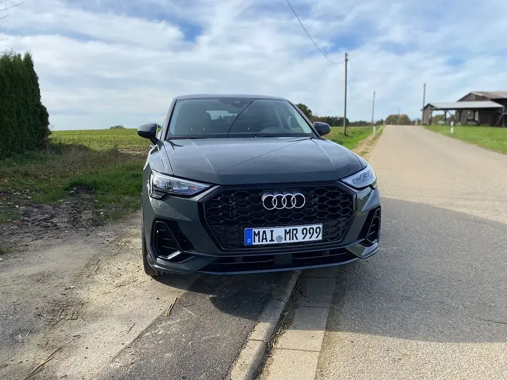 Gebraucht Audi Q3 Sportback Sport 245 PS (180 kW) 2021 Grau SUV