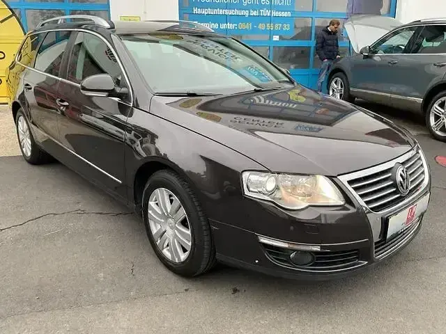 Używany VW Passat Highline 210 KM (154 kW) 2011 Szary Sedan/Limuzyna