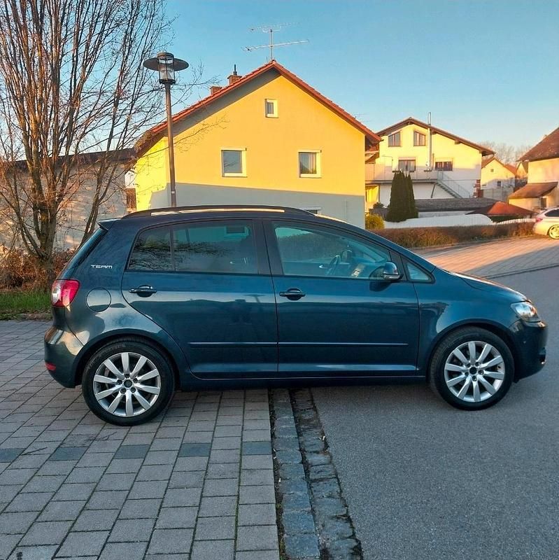 Gebraucht VW Golf 105 PS (77 kW) 2011 Blau SUV