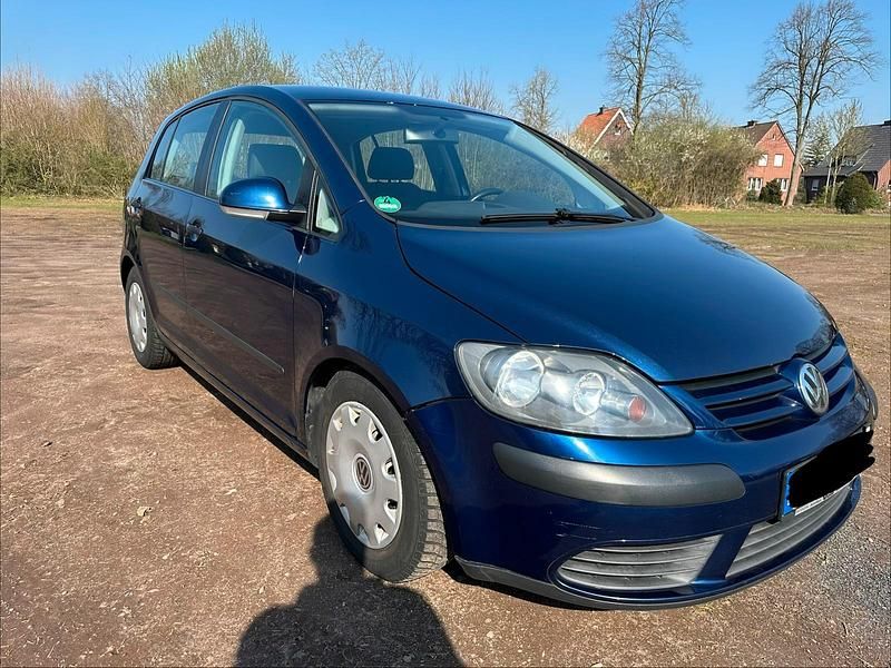Gebraucht VW Golf V 105 PS (77 kW) 2005 Blau Kleinwagen