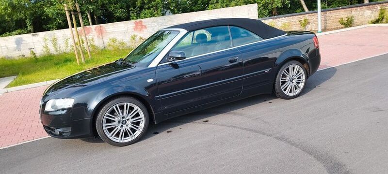 Schwarz Gebraucht 2006 Audi A4 Cabriolet Ambiente Cabrio | 5.500 € (Etwas zu teuer) - Bild 1/4