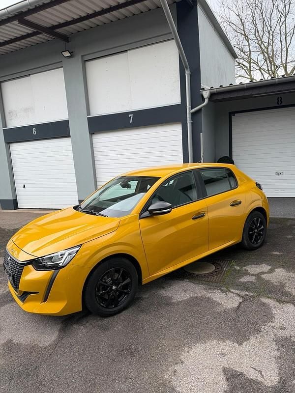 Gebraucht Peugeot 208 75 PS (55 kW) 2020 Gelb Kleinwagen