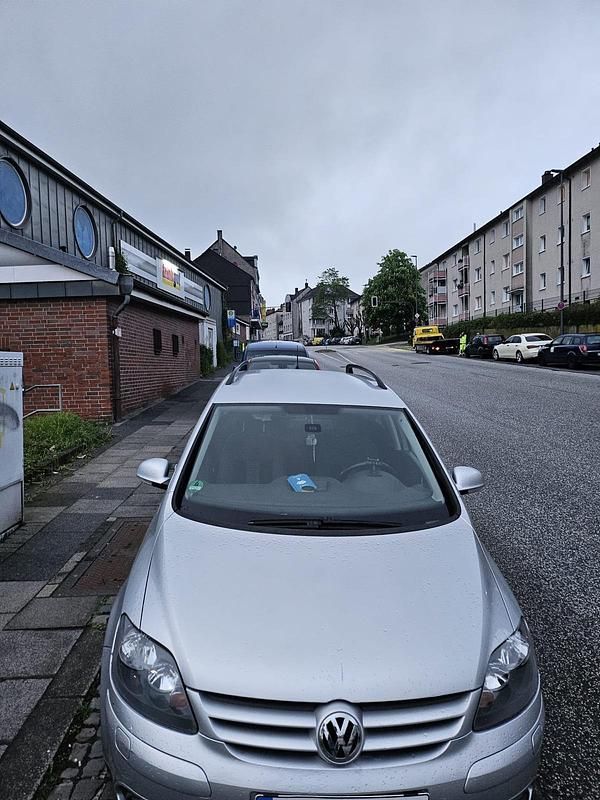 Gebraucht VW Golf V 140 PS (102 kW) 2008 Silber Kombi