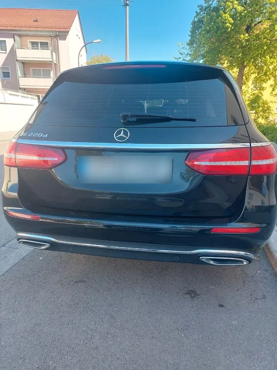 Gebraucht Mercedes 220 194 PS (142 kW) 2018 Schwarz Kombi