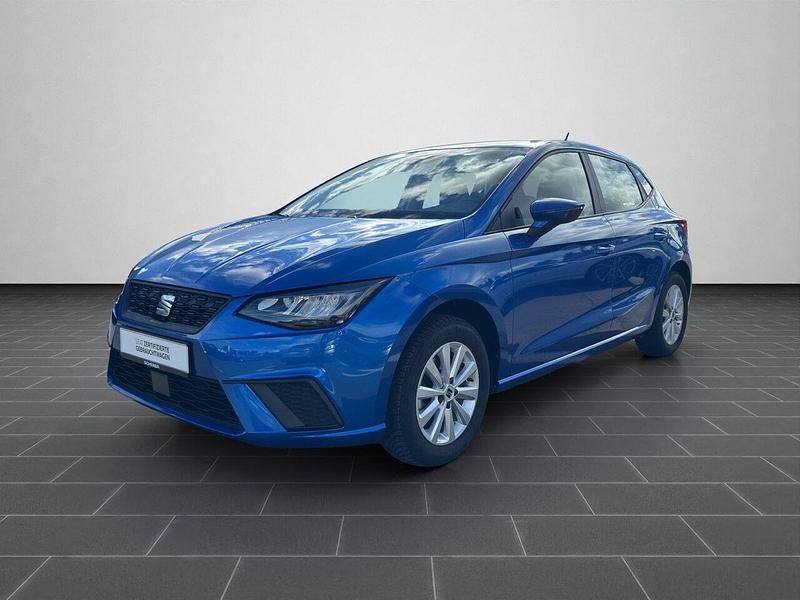 Sapphire blau metallic (metallic) Gebraucht 2024 Seat Ibiza Style Limousine | 17.990 € (Fairer Preis) - Bild 1/4