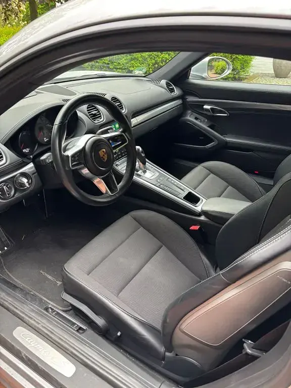 Gebraucht Porsche Cayman S 349 PS (256 kW) 2018 Silber Coupé
