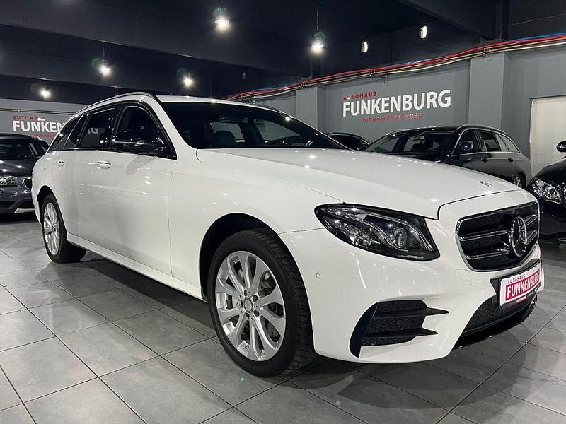 Gebraucht Mercedes E220 AMG 194 PS (142 kW) 2016 Weiß Limousine