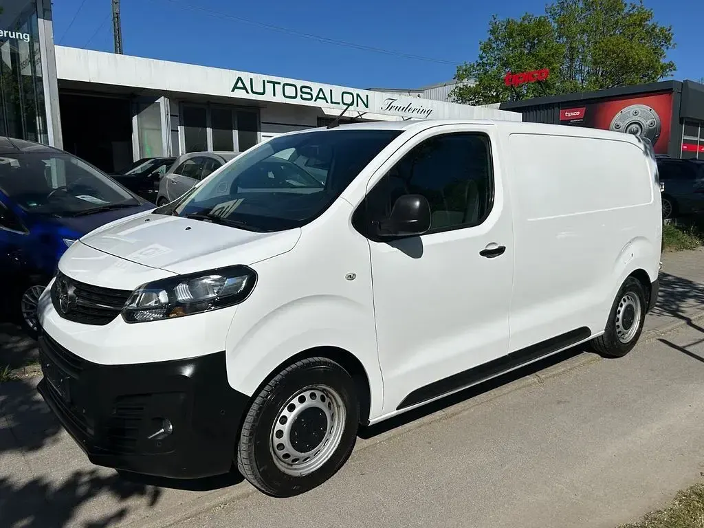 Gebraucht Opel Vivaro 120 PS (88 kW) 2020 Weiß Van / Kleinbus