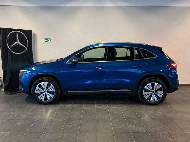Gebraucht Mercedes EQA300 Progressive 167 kW (228 PS) 2024 Blau SUV