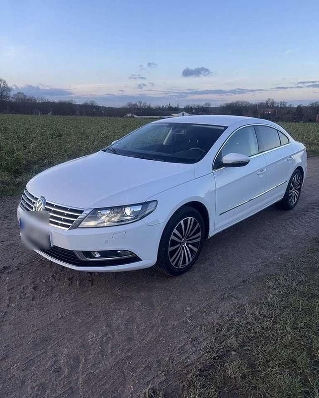 Usata VW CC 160 CV (117 kW) 2013 Bianco Berlina