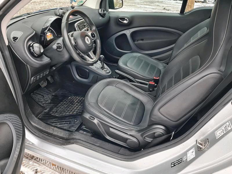 Gebraucht Smart ForTwo Coupé 71 PS (52 kW) 2016 Blau Coupé