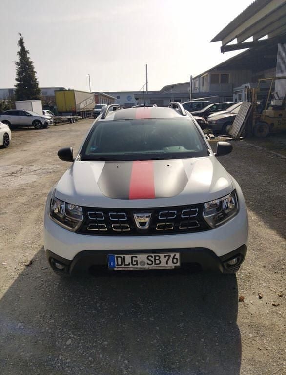 Gebraucht Dacia Duster Comfort 114 PS (83 kW) 2019 Weiß SUV