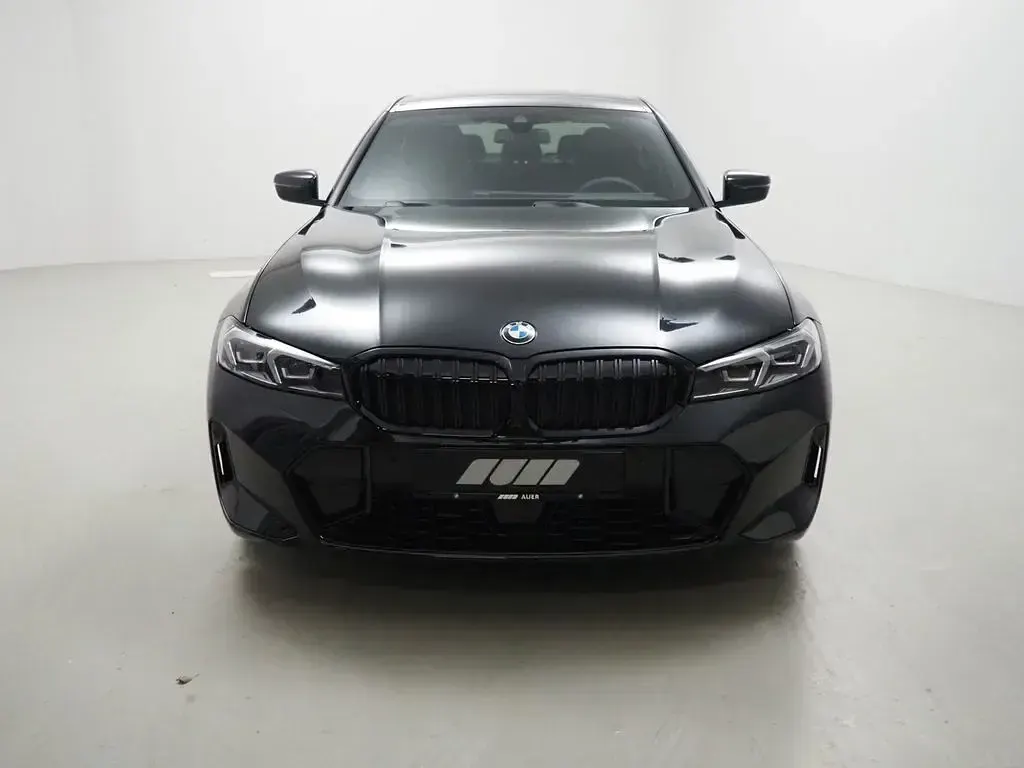 Brugt BMW 320 Performance 190 HK (139 kW) 2023 Sort Sedan