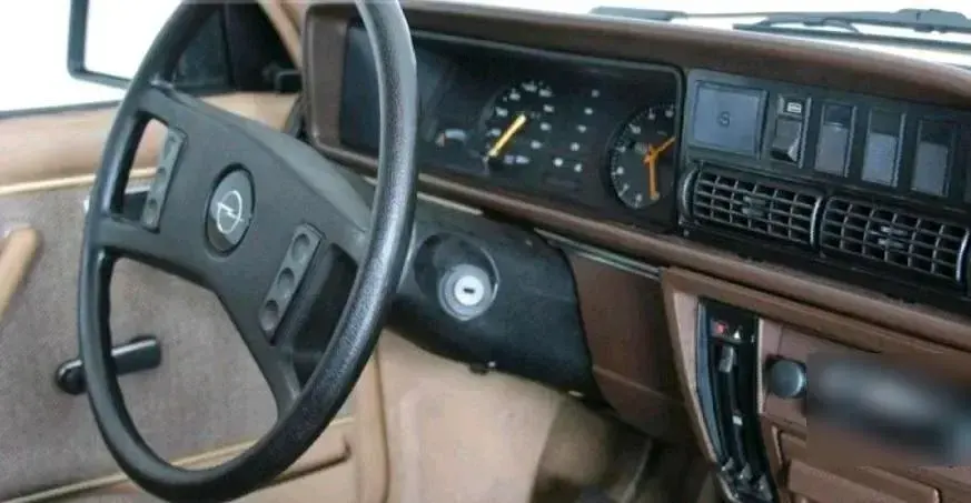 Gebraucht Opel Rekord 75 PS (55 kW) 1982 Gelb Limousine