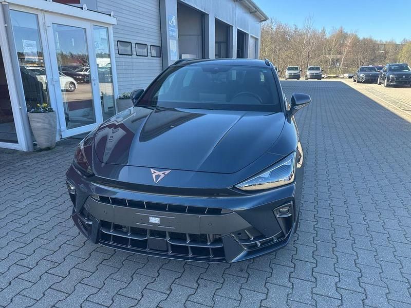 Second-hand Cupra Leon 150 CP (110 kW) 2024 Gri Berlinǎ