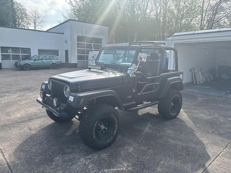 Gebraucht Jeep Wrangler 118 PS (86 kW) 1998 Schwarz SUV