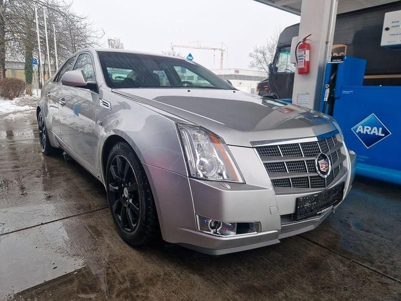Grau Gebraucht 2008 Cadillac CTS Limousine | 4.990 € (Guter Preis) - Bild 1/4