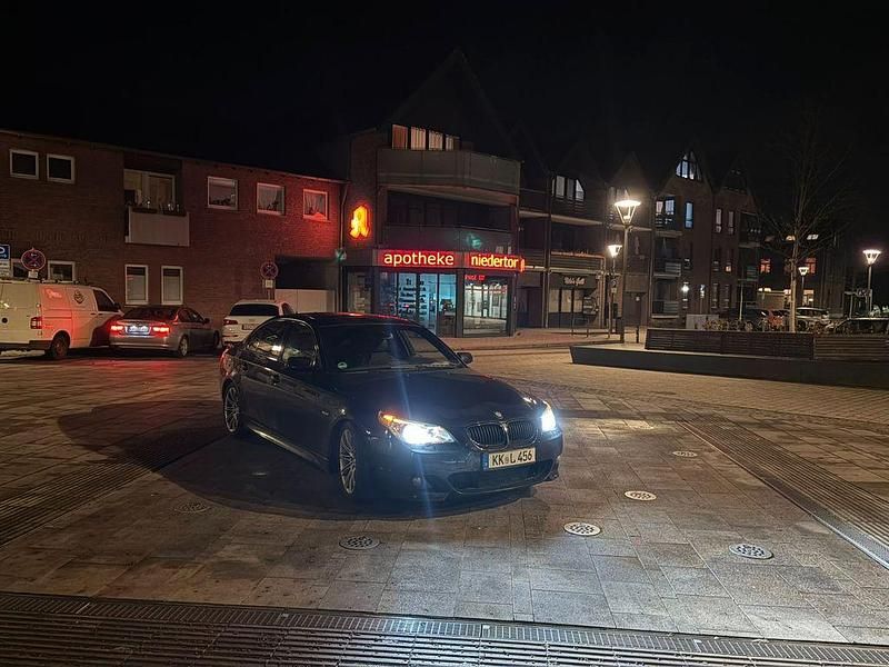 Gebraucht BMW 550 Performance 367 PS (269 kW) 2006 Schwarz Limousine