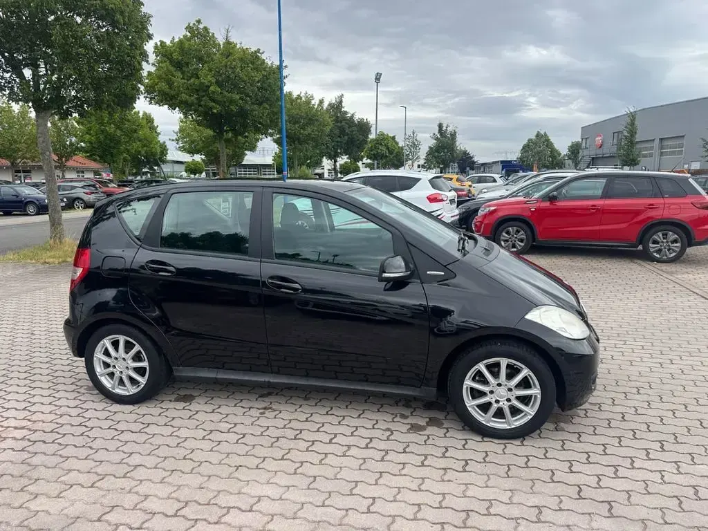 Gebraucht Mercedes A160 Edition 95 PS (69 kW) 2009 Schwarz Van / Kleinbus