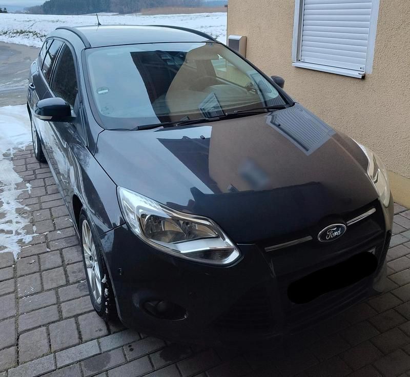 Gebraucht Ford Focus 150 PS (110 kW) 2011 Blau Kombi