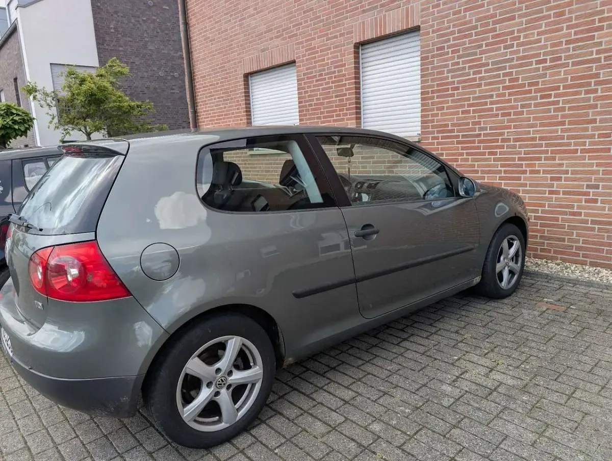 Gebraucht VW Golf IV 90 PS (66 kW) 2004 Limousine
