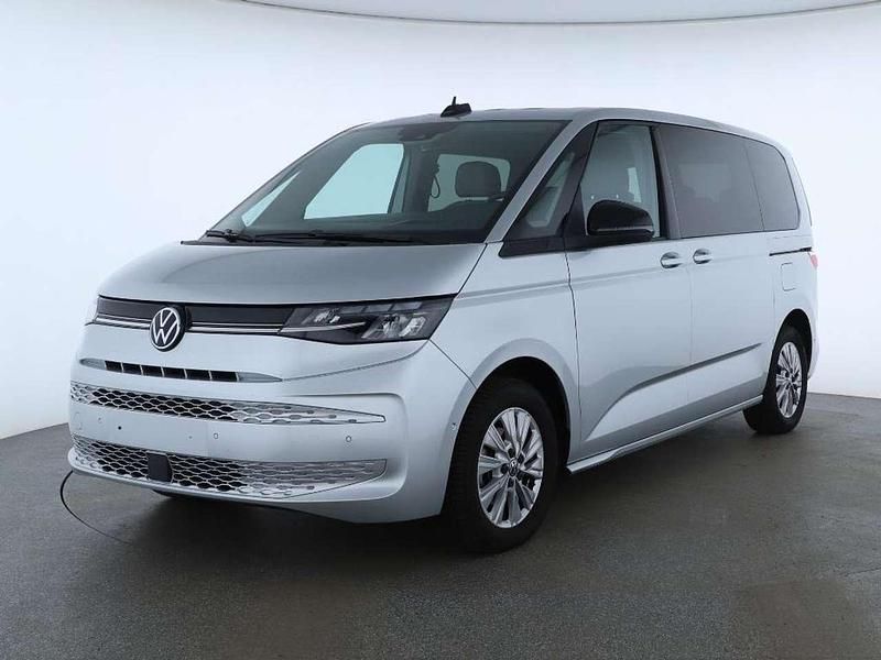 Gebraucht VW Multivan R 150 PS (110 kW) 2025 Reflexsilber metallic Van