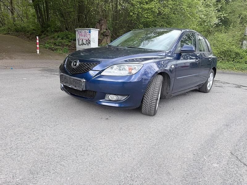 Second-hand Mazda 3 105 CP (77 kW) 2004 Albastru Berlinǎ
